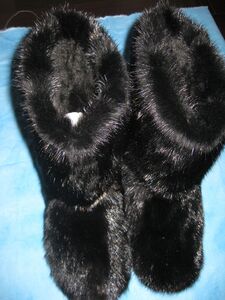 Fur – mink boots