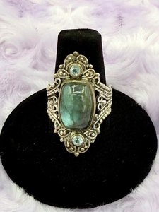 Vintage Labradorite and Sterling Silver Ring