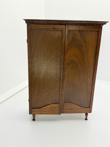 1" Wardrobe