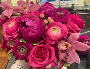 A Year of Flowers from Honeys