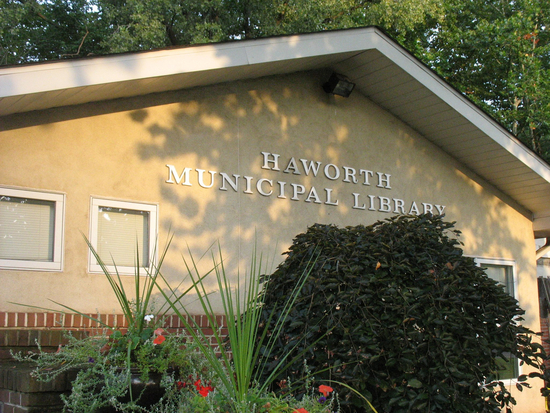 Friends of the Haworth Library