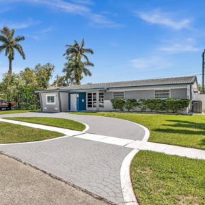 01 Hollywood, FL Hideaway