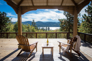 2 Nights in Deluxe Chalet at Lake Arrowhead Lodge