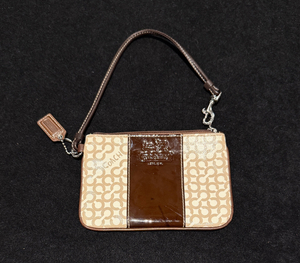 450: Coach Wristlet 6"x4" with patent leather stri