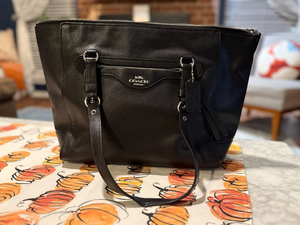 454: Coach Tote Bag C5690 Leather Black