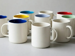 039  Be smug with your own mug