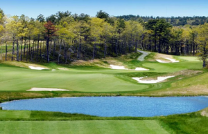 Sacconnesset Golf Club Foursome & Cart with Pro