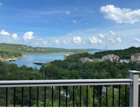 2 Night Stay- 4 Bedroom Condo in Branson, MO