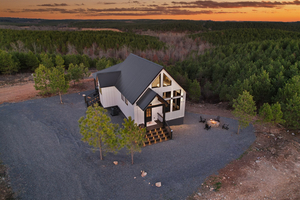 Broken Bow Vacation Getaway