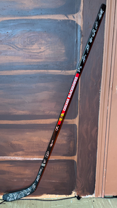 Chicago Blackhawks 2019-2020 Team Signed Stick