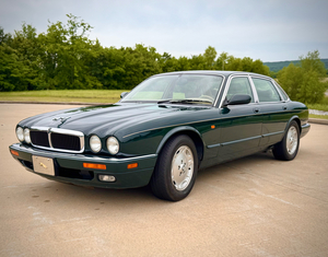 Immaculate 1997 Jaguar XJ6