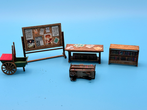 1:48 Scale Library Items