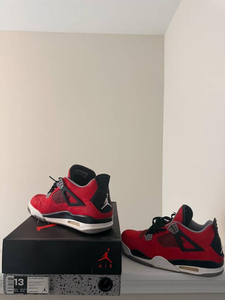 Air Jordan 4 Retro "Toro Bravo" Sneakers