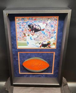Walter Payton's signed Bear's logo