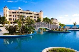 Luxury Stay at The Crane Resort in Barbados