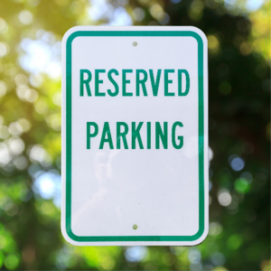 Reserved parking (drop-off & pickup)