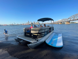Columbia River Pontoon Tour