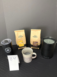 Dunn Brothers Coffee Basket