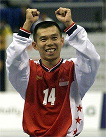 Head coach steven tan s300