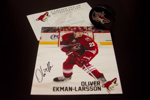 Arizona Coyotes Autographed Memorabilia