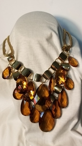 Necklace in Gold tone with Amber Color Stones