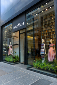 Max Mara Shopping Experience