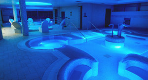 Dl hampton spa 1440x780 new s300