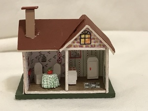 1/144th Scale Furnished House