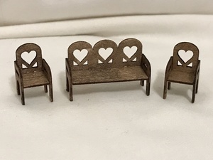 1/4” Scale Bench & Chairs