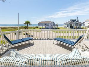 Pic beach house s300