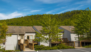 Lodging eagle trace in the valley exterior s300