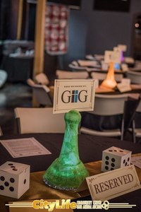 Table giig s300