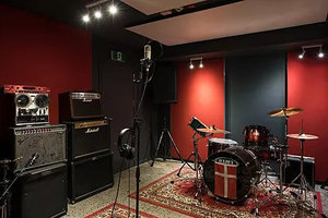 Recording studio 01 s300