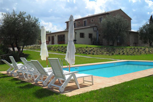 Tuscanyvilla1 s300