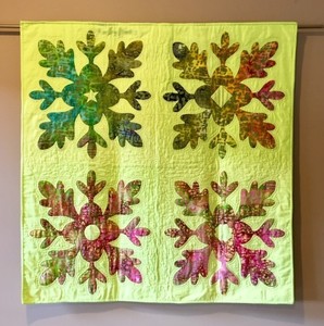 Hand Quilted Hawaiian Applique Wall Hanging