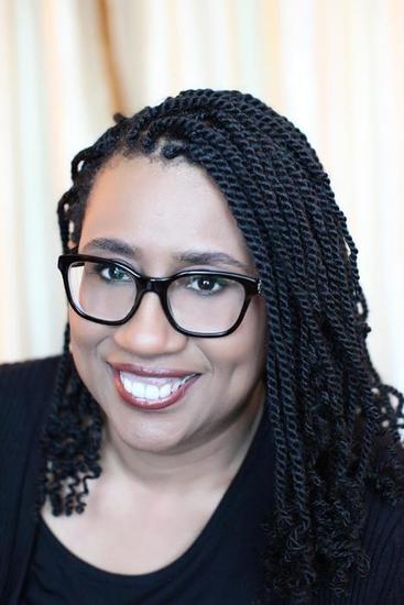 Kmj k.m. author pic new a   kwana jackson s550