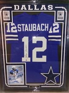 S - Roger Staubach signed jersey