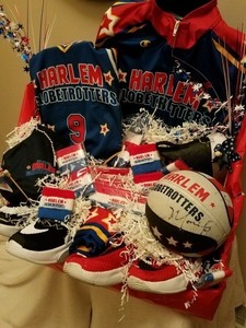 Harlem Globetrotter Fan