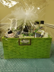 Salon 730 Gift Basket