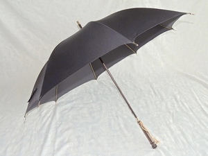 Barrington Brolly