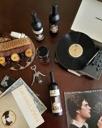 Chefs Dinner - Vino, Vittles & Vinyl for 8 people