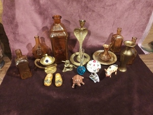 LOT of Curios & Fancy Little Things