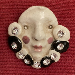 "Beautiful Pierrette" Porcelain Pin by Wolf - #211