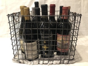 The Thirteen's Wine Basket