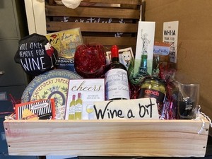 Romantic Cheese and Wine Box