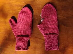 356: Hand Knit Men's Wool Mittens