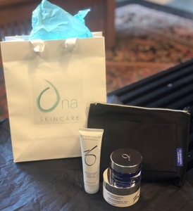 Ona Skincare Gift Bag and Microdermabrasion Facial