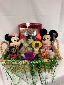 29. Mickey & Minnie, Barbie & TY Friends