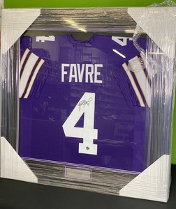 Brett Favre Autographed Display