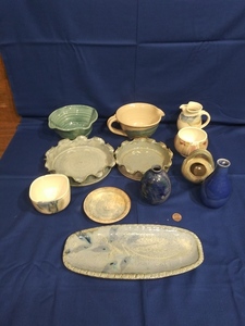 LOT of 12 - Pottery Pieces